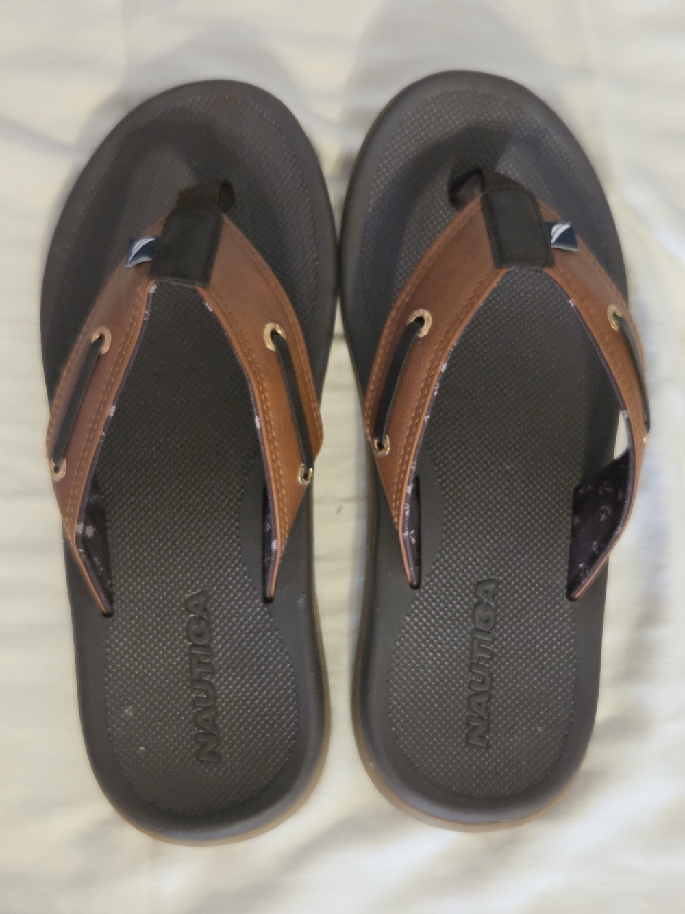 Nautica Men’s Brown and Black Leather-Trim Flip Flops